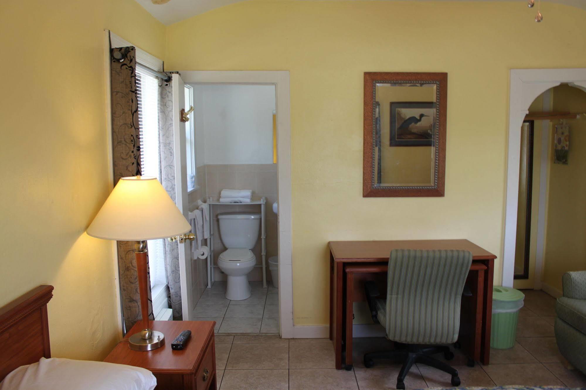 Travel Inn Of Titusville Frontenac Εξωτερικό φωτογραφία
